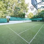 Grifid Arabella 4*