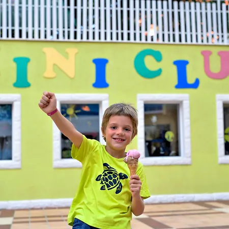 Hotel Grifid Arabella - Ultra Inclusive&aquapark 4*