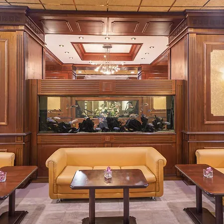 Grifid Arabella فندق