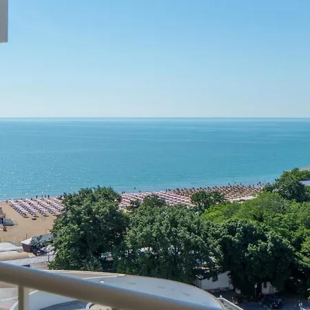 Grifid Arabella 4*