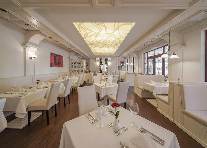 Hotel Grifid Arabella 4*