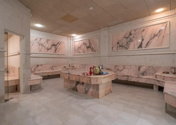 Hotel Grifid Arabella 4*